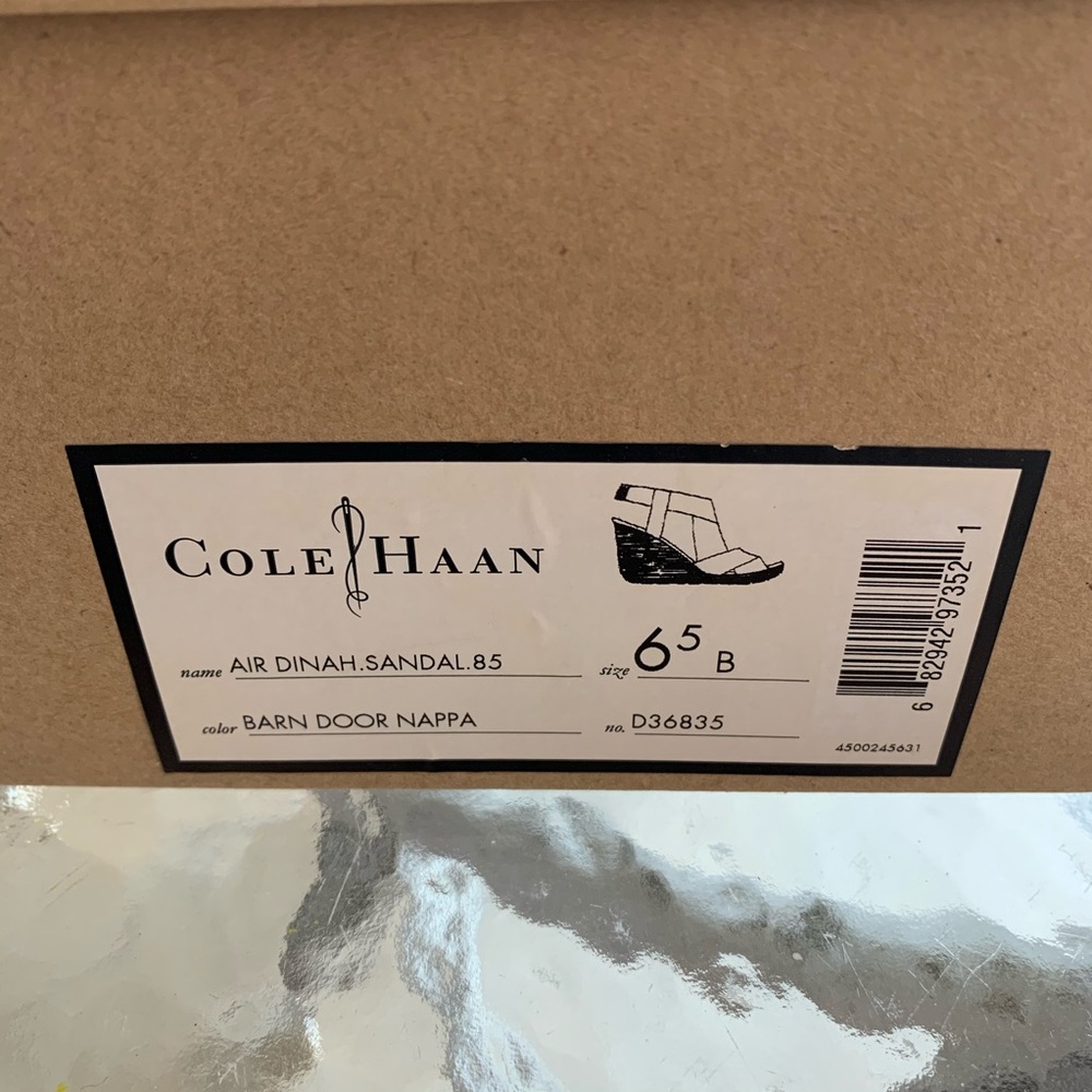 Cole Haan platform sandals 👡 - Picture 10 of 10
